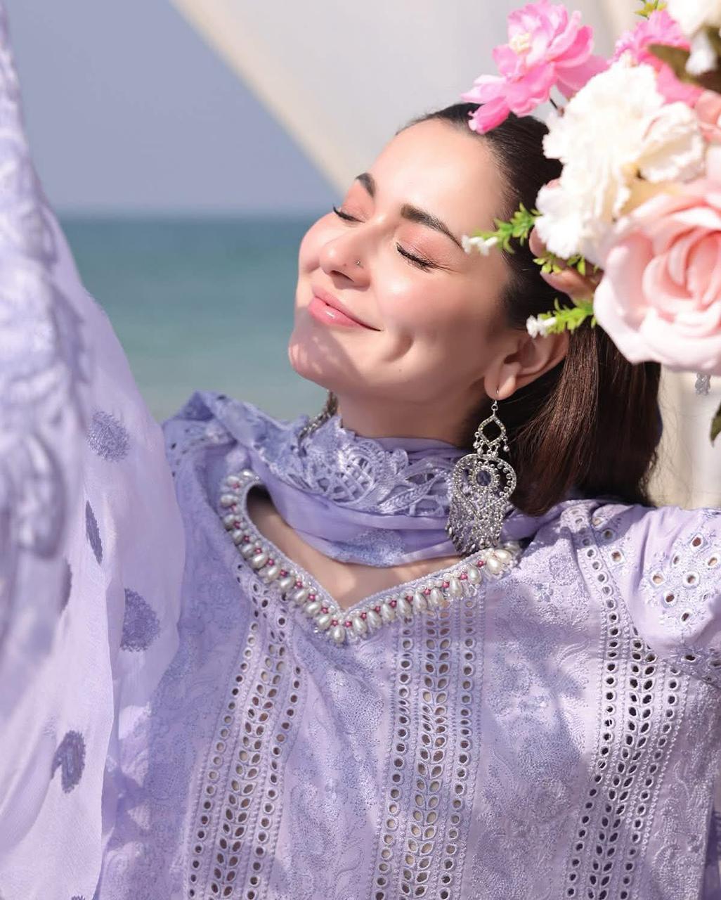 Qalamkar Luxury Lawn Collection – 2025 Edition