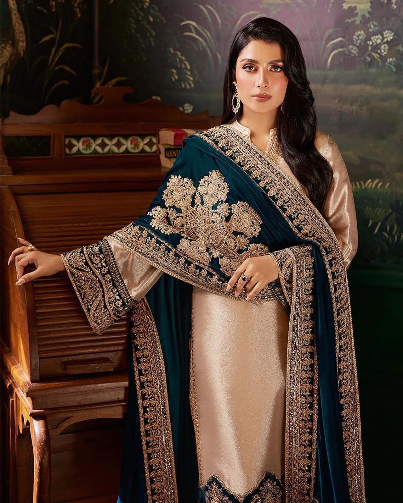 Zanab Chotani Velvet Collection