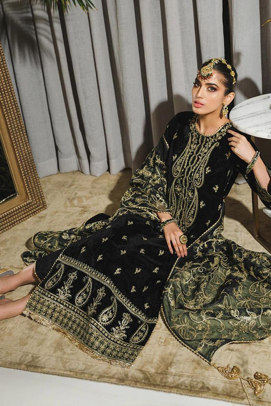 Rang Rasiya Embroidered Velvet Wedding Collection-Black