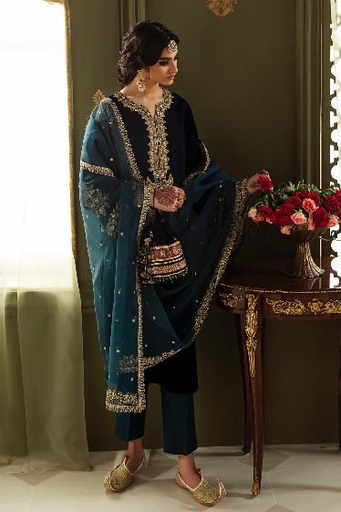 BARAQUE Embroidered  Velvet Wedding Collection Blue